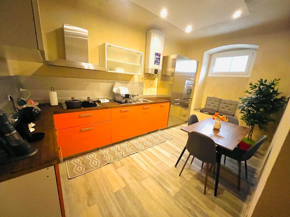 Casa Vacanza Ginevra Genua Exteriör bild